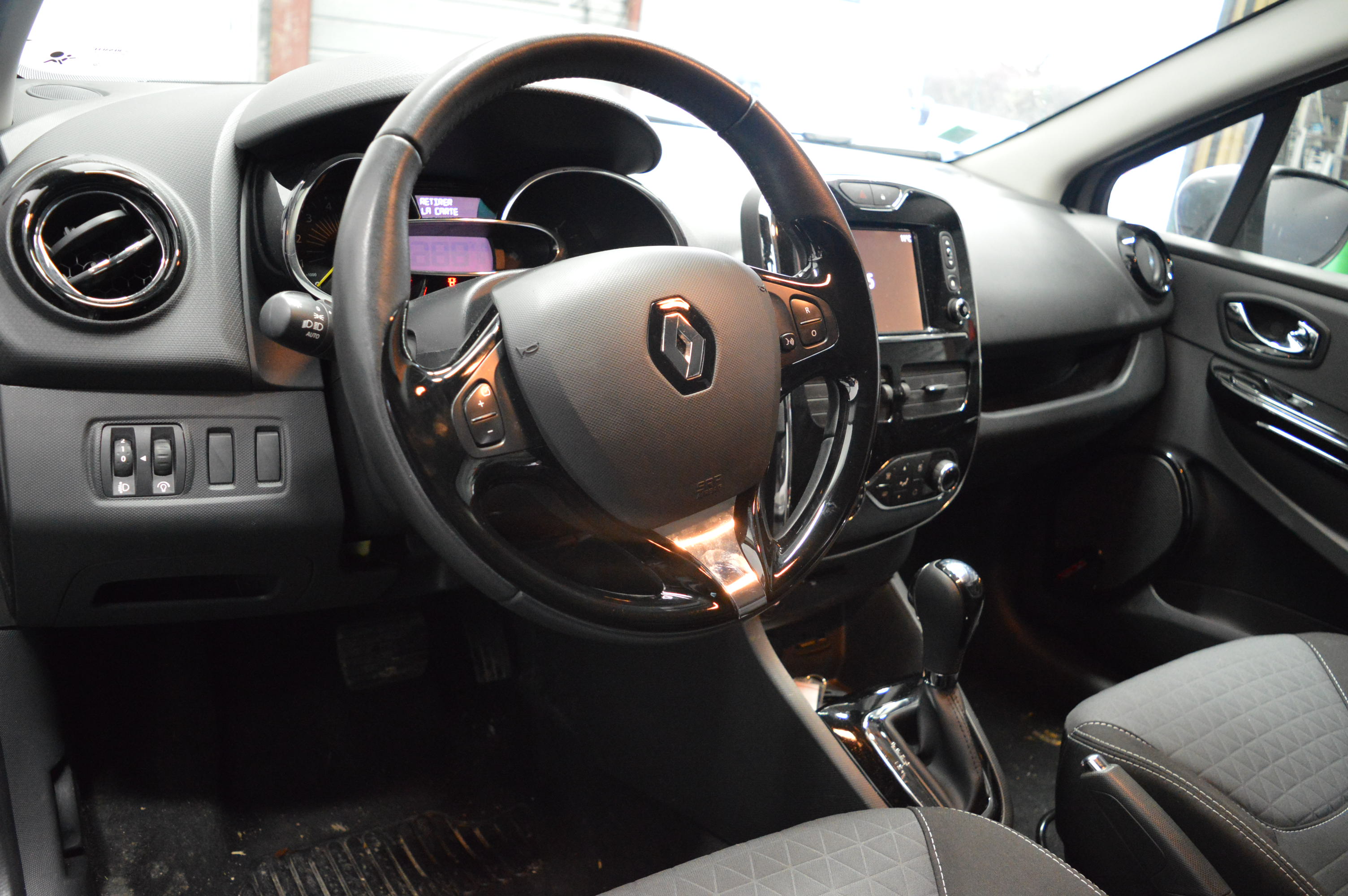 RENAULT CLIO IV de 2014 Massy Massoutre VO